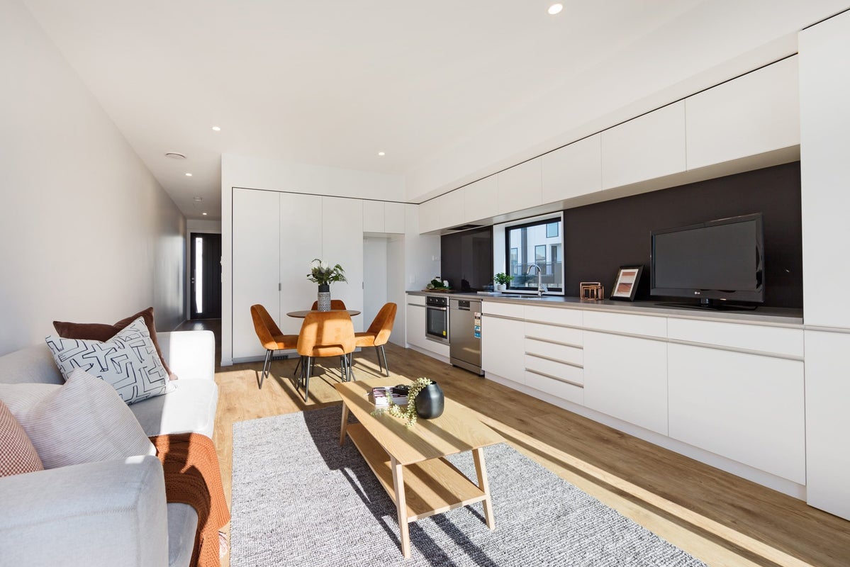 2/6 Waverley Street, Sydenham, Christchurch - Carousel 2