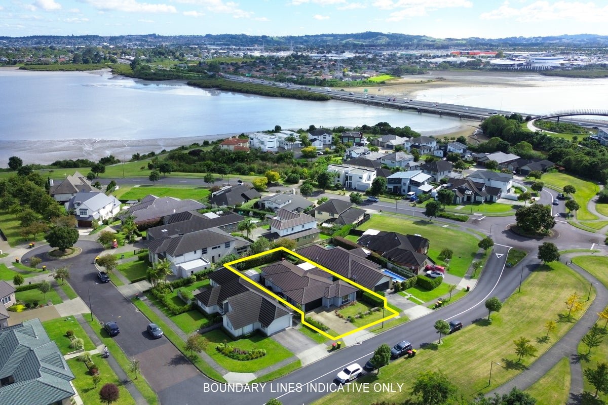 7 Capriana Drive, Karaka, Papakura - Carousel 2