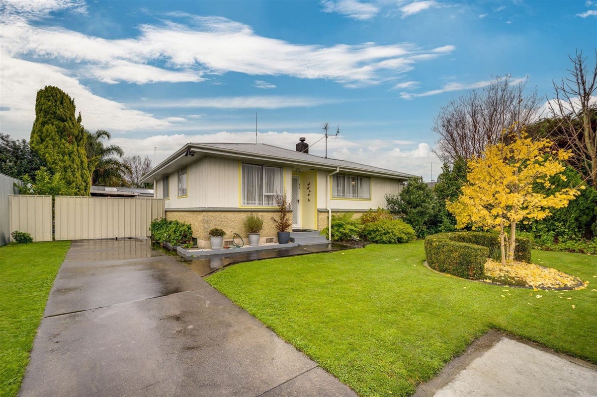 30 Argyll Crescent, Tamatea, Napier - Carousel 1