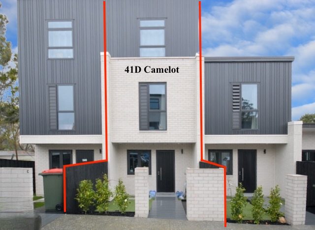 41D Camelot Place, Glenfield, Auckland - Carousel 1