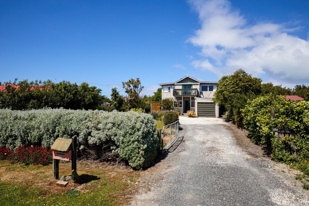 12 Cromer Street, Kaikoura - Carousel 2