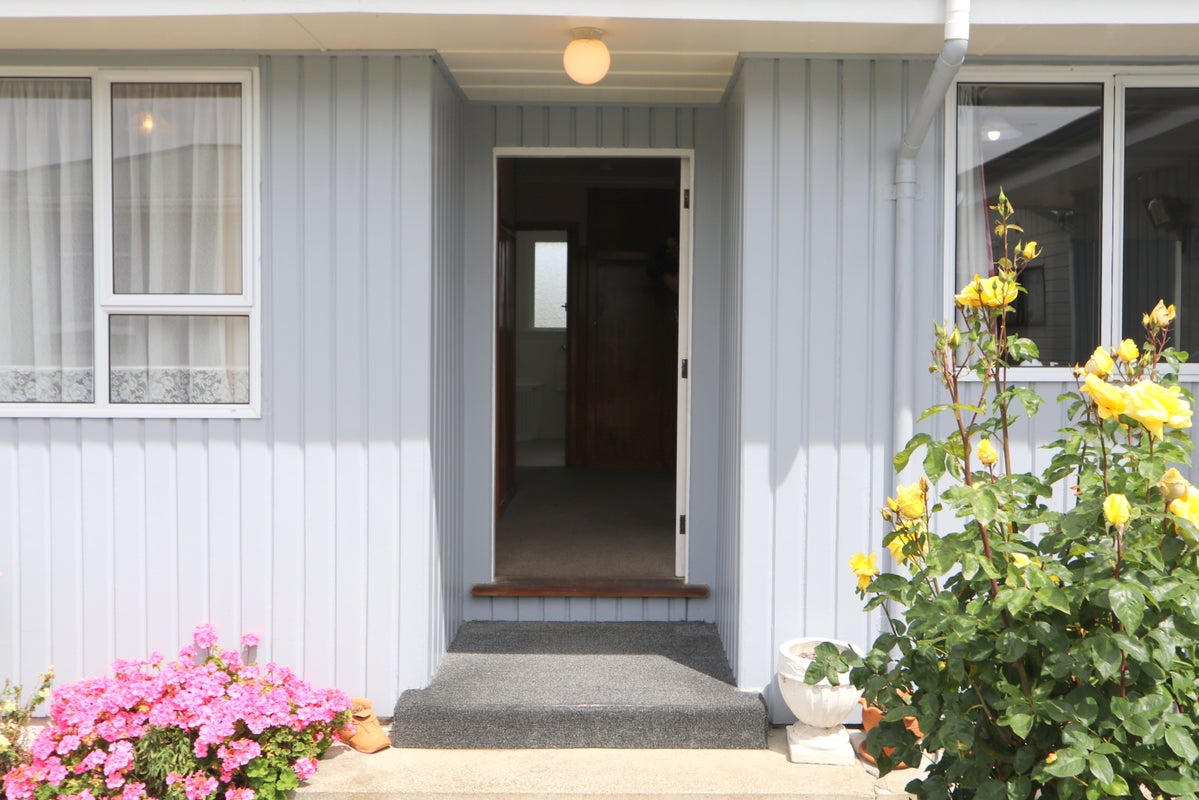 84 Tanner Street, Grasmere, Invercargill - Carousel 2