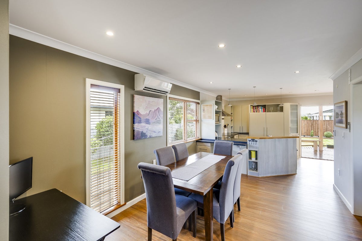 52 King Street, Taradale, Napier - Carousel 2