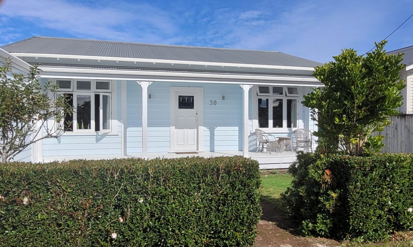 30 Newton Street, Fitzroy, New Plymouth - Carousel 1