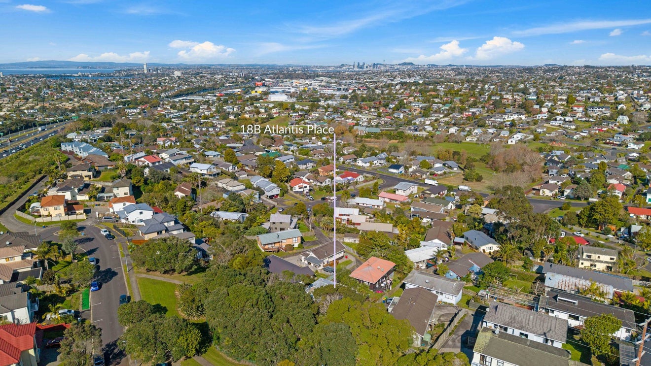 2/18 Atlantis Place, Totara Vale, Auckland - Carousel 24