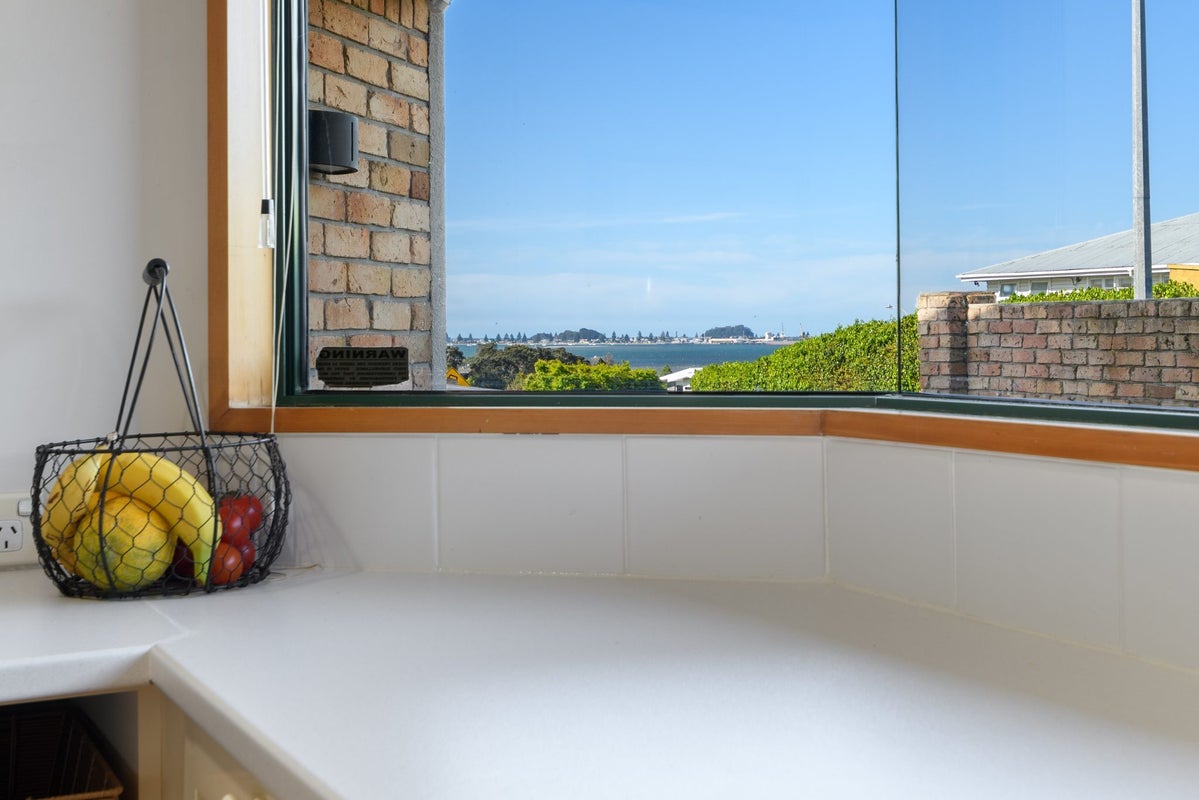 31 Grange Road, Otumoetai, Tauranga - Carousel 2