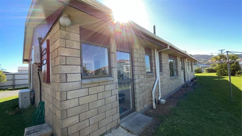 122 Blake Street, Blaketown, Greymouth - Carousel 16