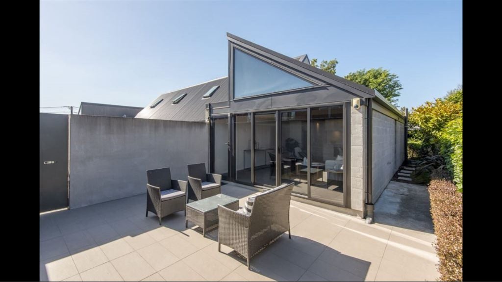 6/20 North Avon Road, Richmond, Christchurch - Carousel 1