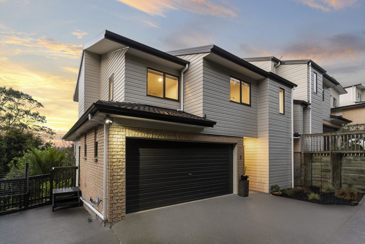 1/17 Abbeygate Street, Birkdale, Auckland - Carousel 1