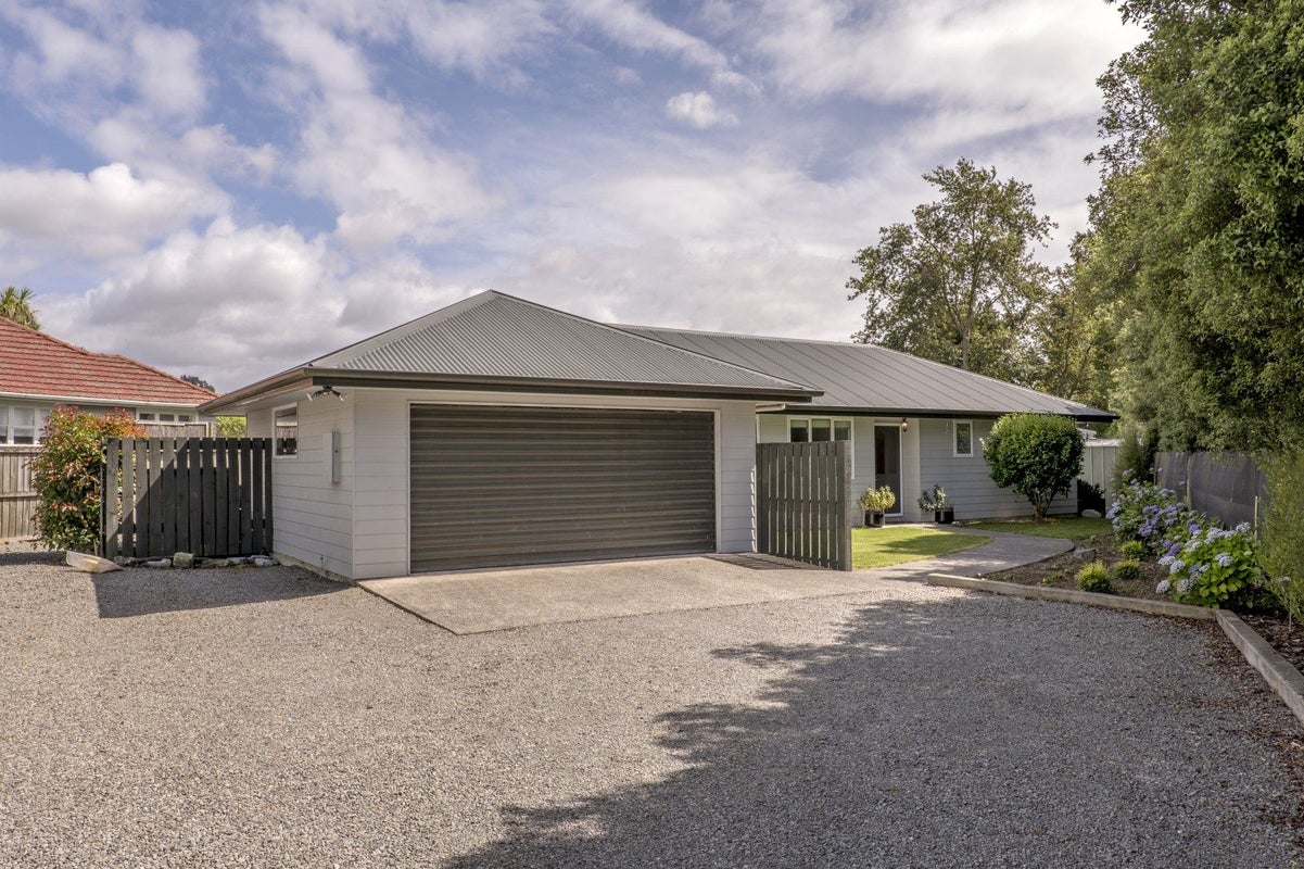 15 Cross Street, Coalgate, Coalgate - Carousel 1
