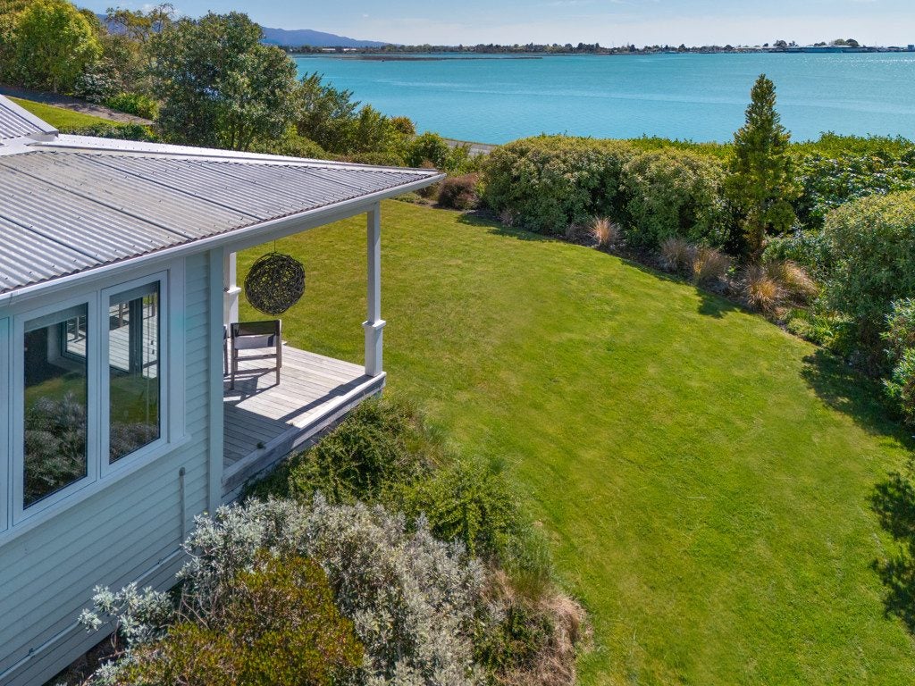 2393 The Coastal Highway, Lower Moutere, Upper Moutere - Carousel 2