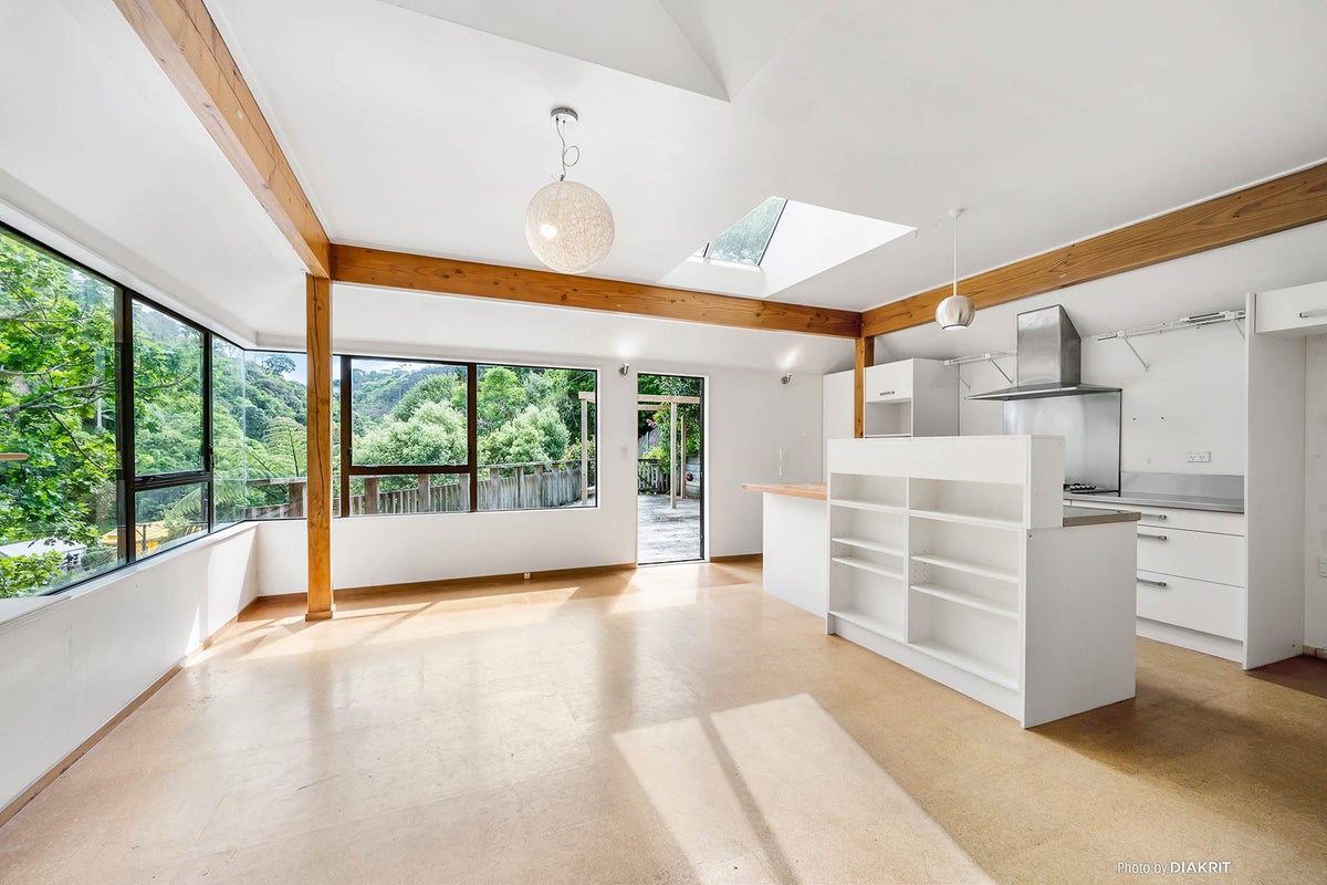 45A Holloway Road, Aro Valley, Wellington - Carousel 1