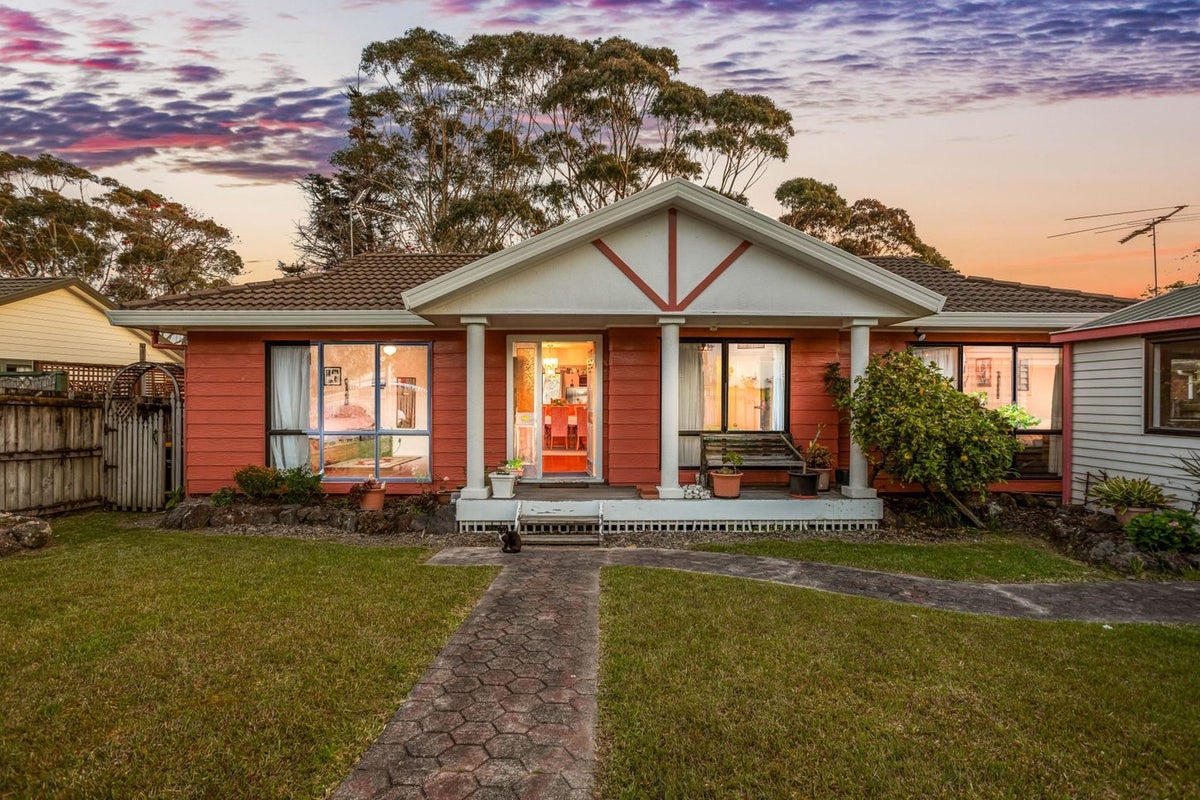 101 West Harbour Drive, West Harbour, Auckland - Carousel 1