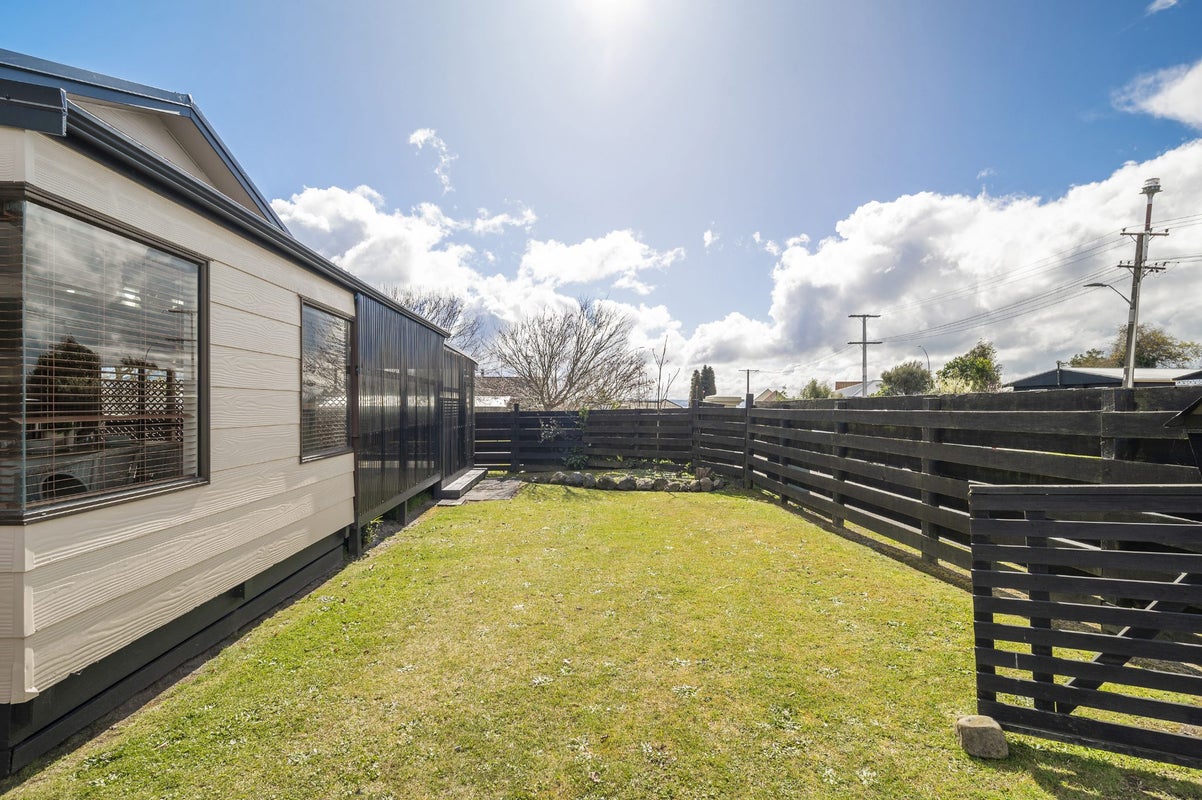 5 Brent Road, Owhata, Rotorua - Carousel 16