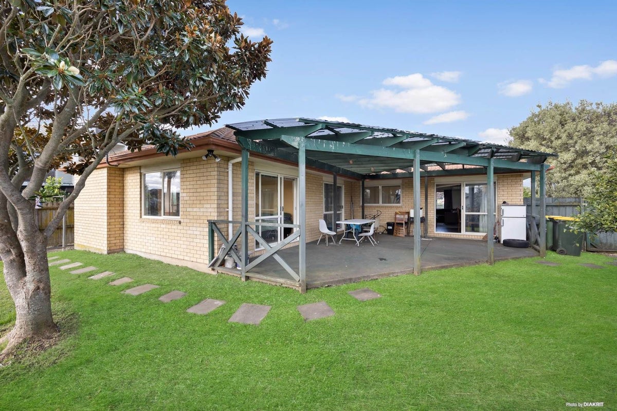 41 Pukaki Road, Mangere, Auckland - Carousel 2