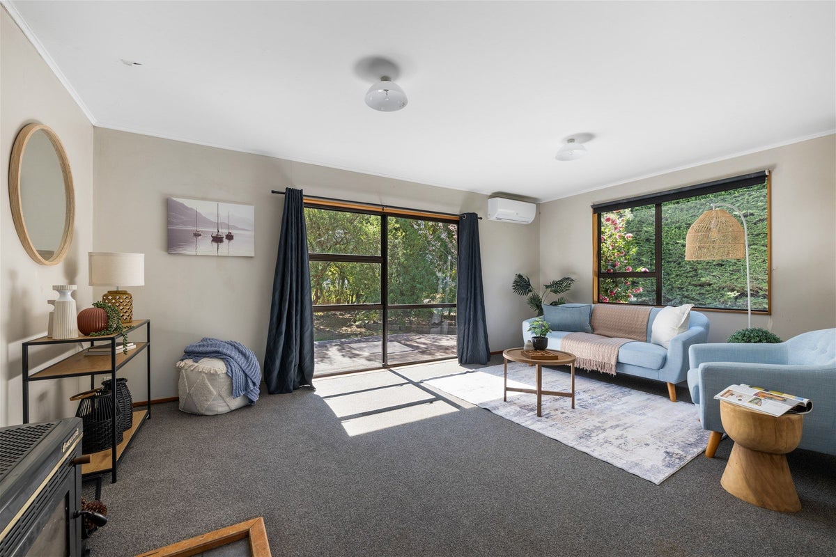 80 Hawkesbury Road, Hawkesbury, Blenheim - Carousel 2