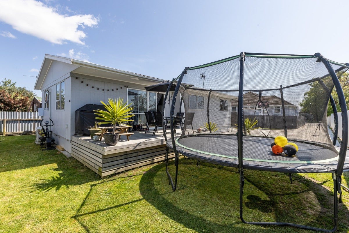 83A Hillary Crescent, Maraenui, Napier - Carousel 1