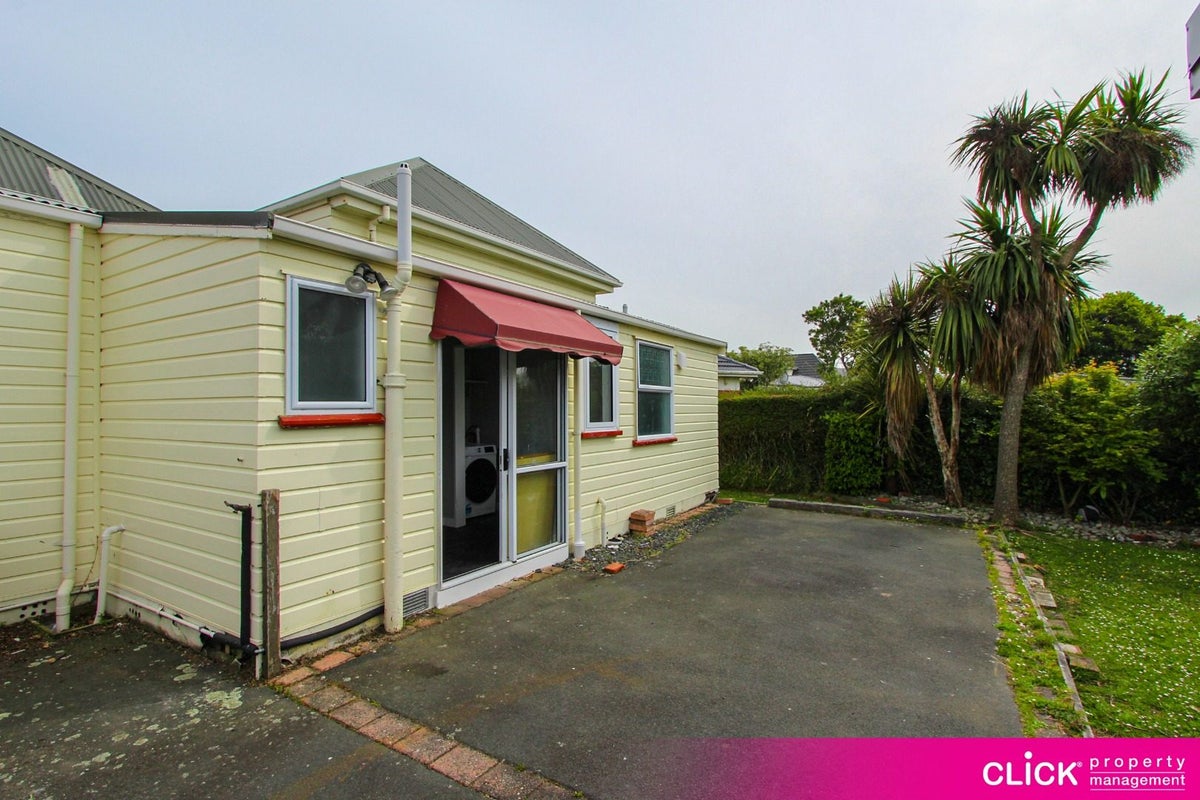 82 Highcliff Road, Andersons Bay, Dunedin - Carousel 24