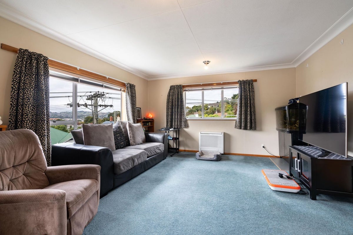 1/25 Hazel Avenue, Caversham, Dunedin - Carousel 2