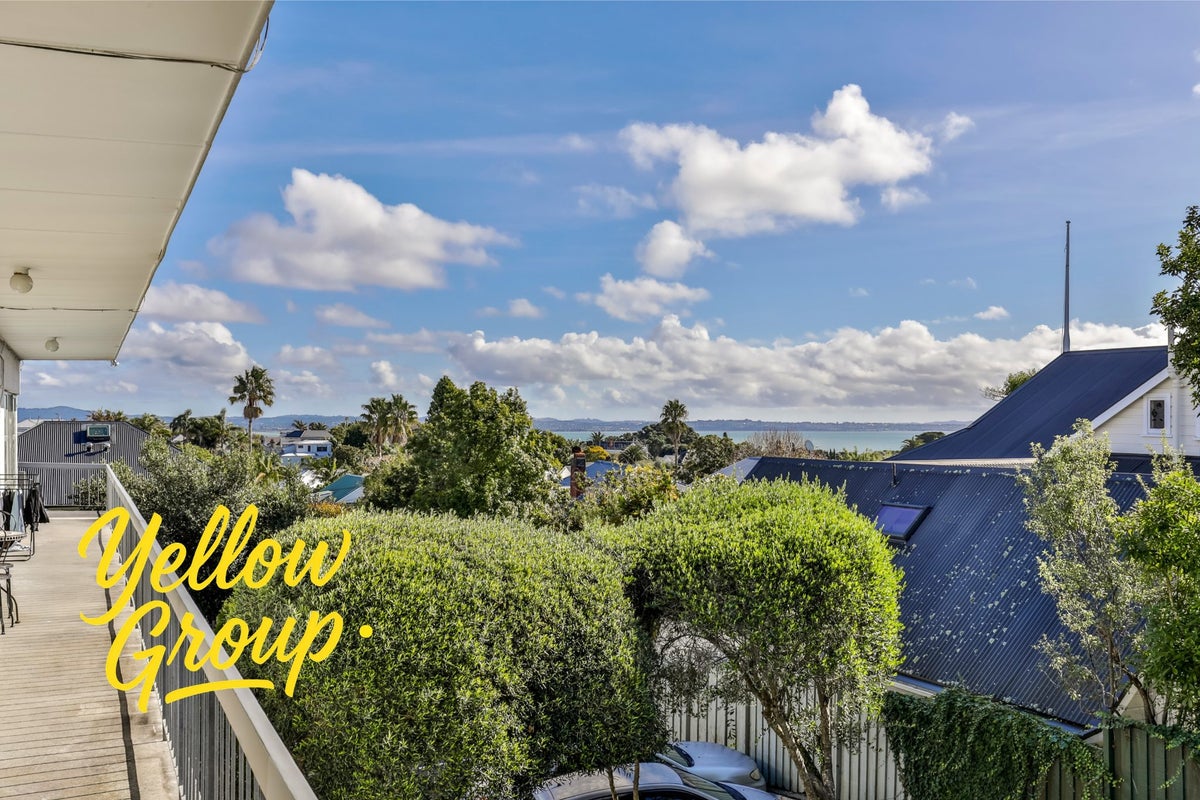 9/39 Sentinel Road, Herne Bay, Auckland - Carousel 1