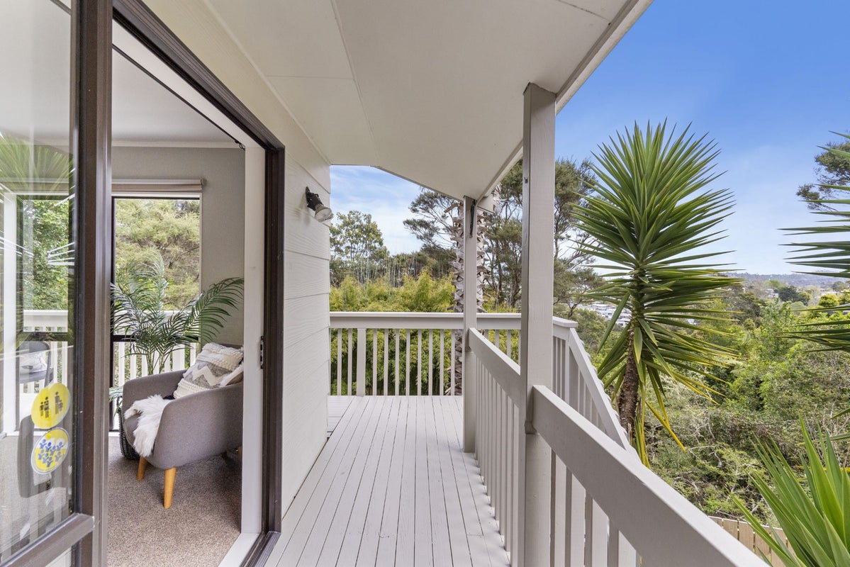 32C Tree View AVENUE, Glenfield, Auckland - Carousel 2