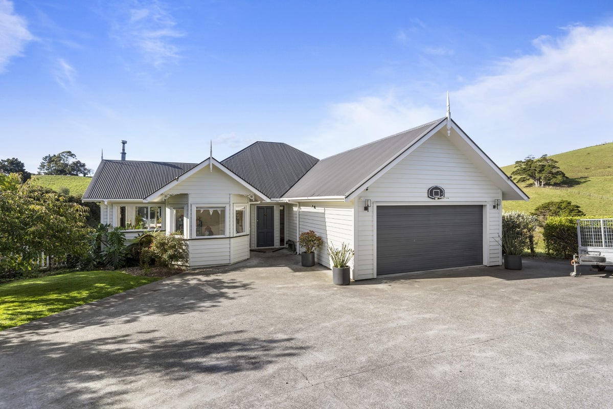 102 Fitzpatrick Road, Manurewa - Carousel 18