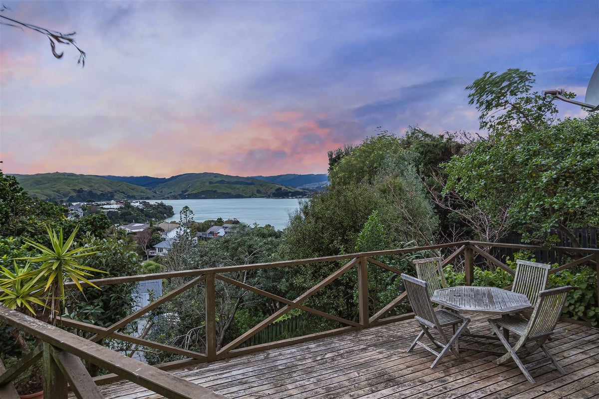2/12 Kenef Road, Paremata, Porirua - Carousel 1