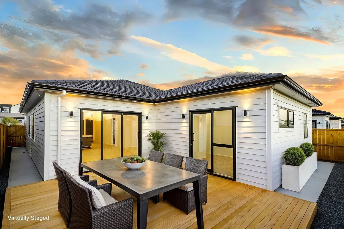 13 Bannockburn Road, Ōpaheke, Papakura - Carousel 2