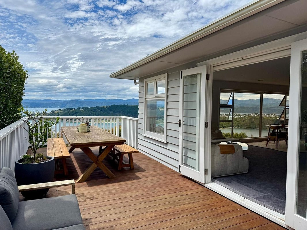 21 Thane Road, Roseneath, Wellington - Carousel 1