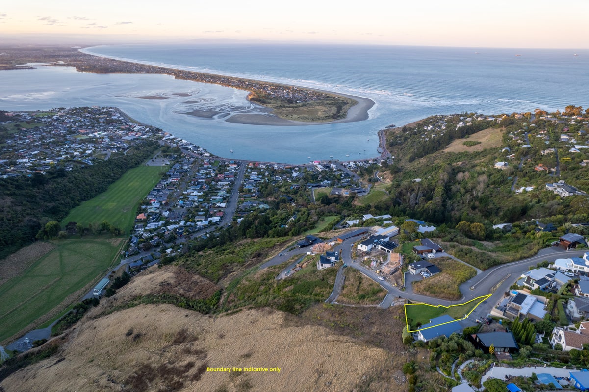 11 Galilee Lane, Clifton, Christchurch - Carousel 1