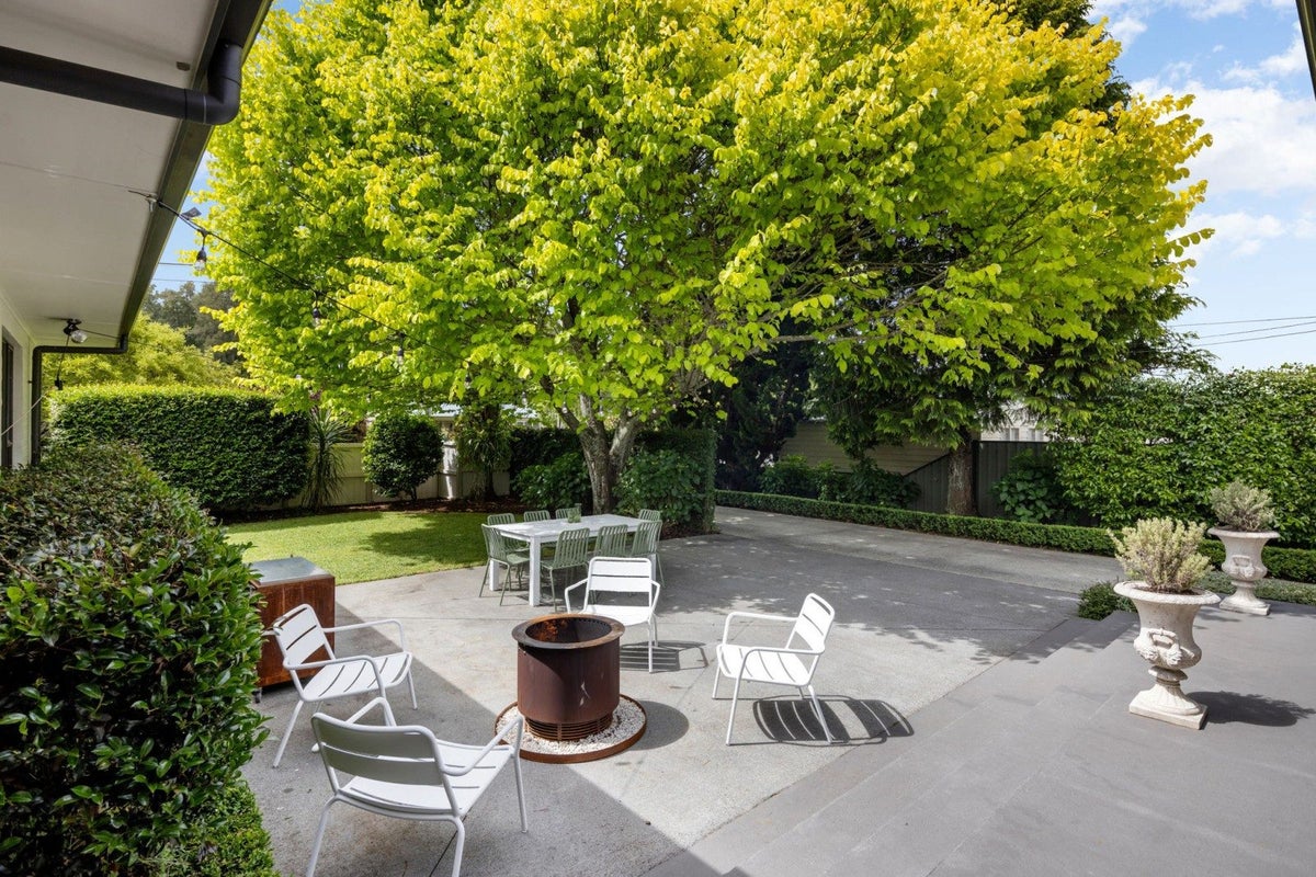 8 Bailey Avenue, Claudelands, Hamilton - Carousel 2