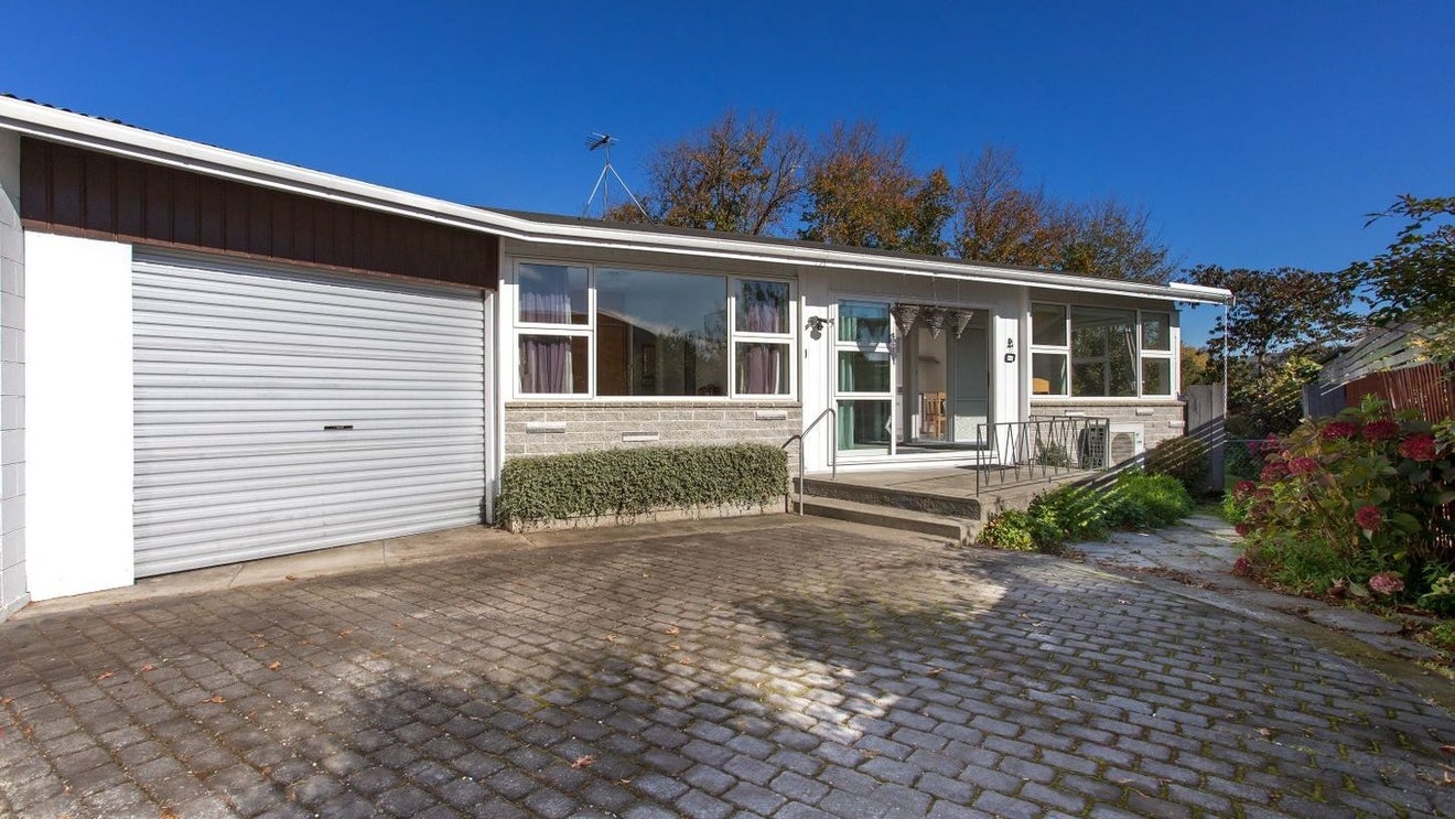 71 Saint James Avenue, Papanui, Christchurch - Carousel 1
