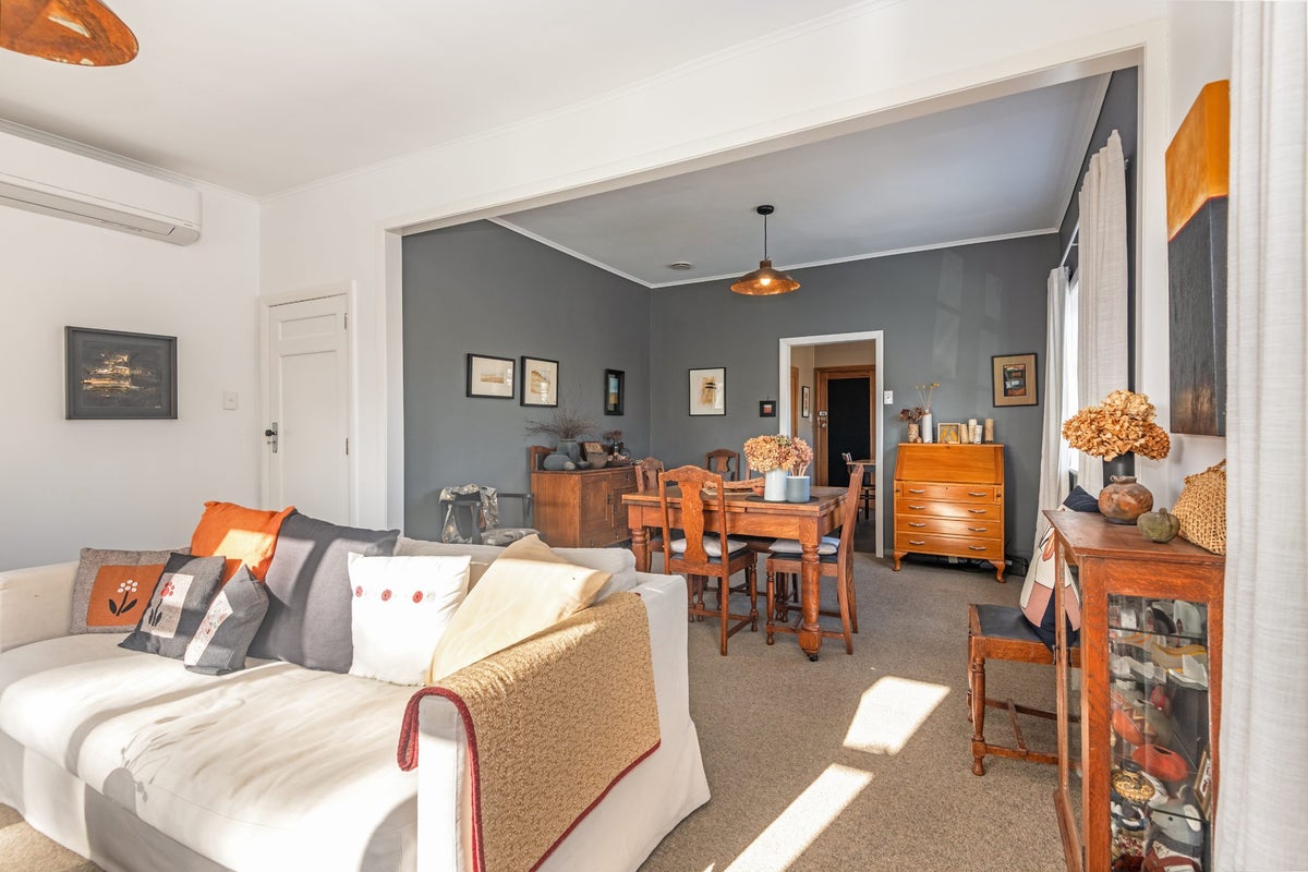 244 College Street, West End, Palmerston North, Manawatu / Whanganui - Carousel 1