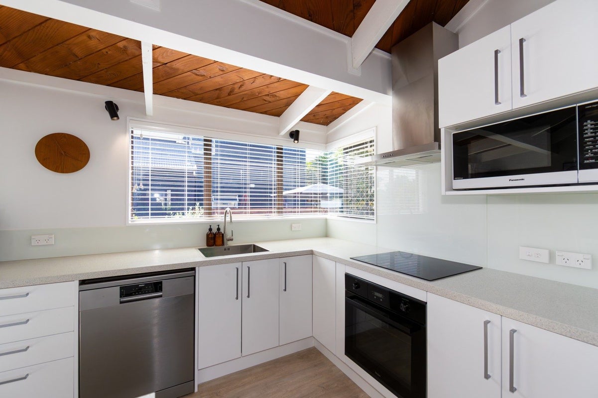 7A Avenue RD, GREENMEADOWS, NAPIER - Carousel 2
