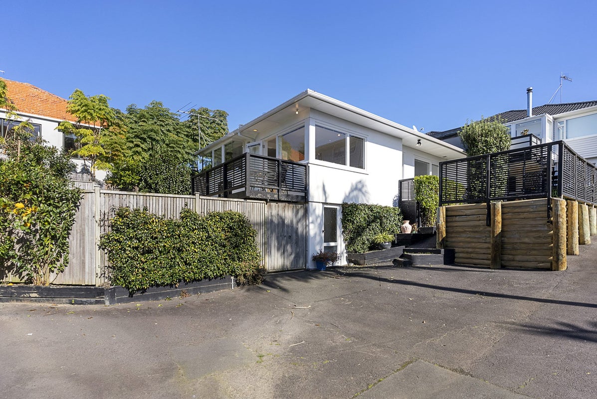 2/148 Kohimarama Road, Kohimarama, Auckland - Carousel 2