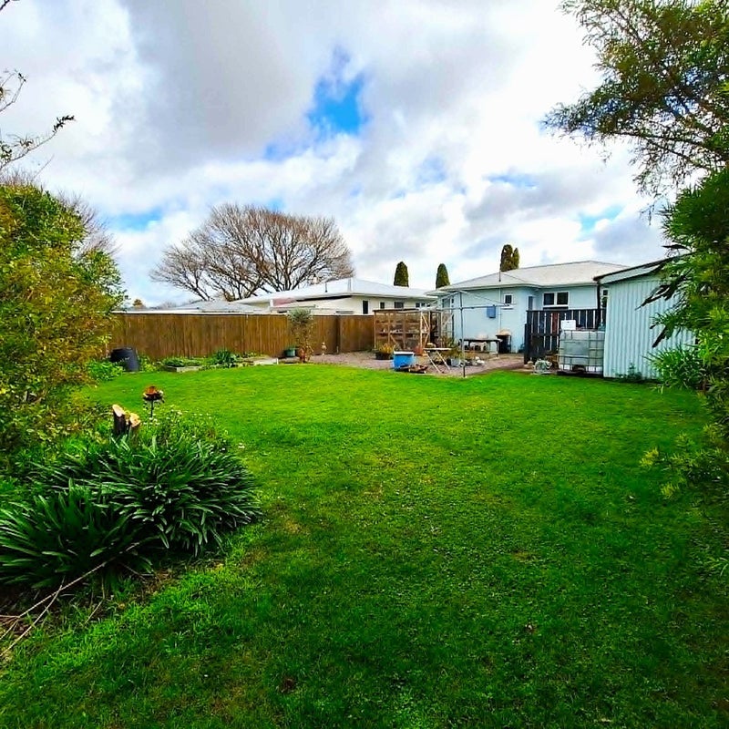32 Liverpool Street, Takaro, Palmerston North - Carousel 13