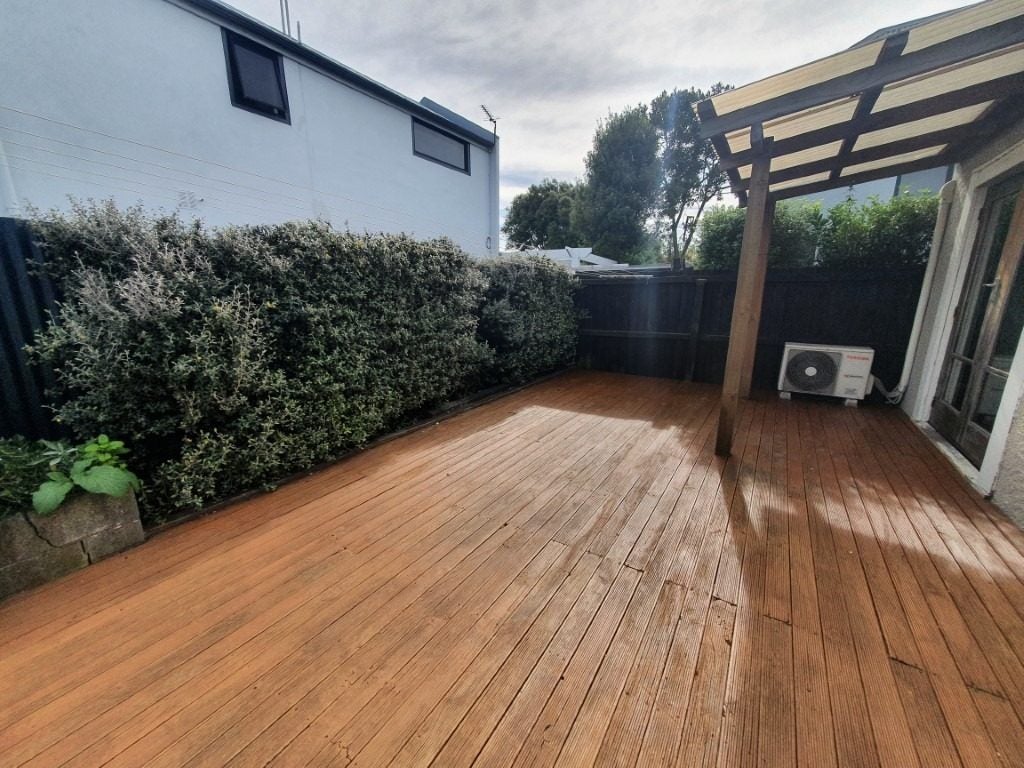 7 Goldsmith Place, Waltham, Christchurch - Carousel 11