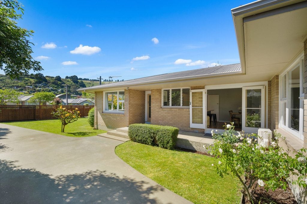 16 Lascelles Street, Saint Martins, Christchurch - Carousel 2