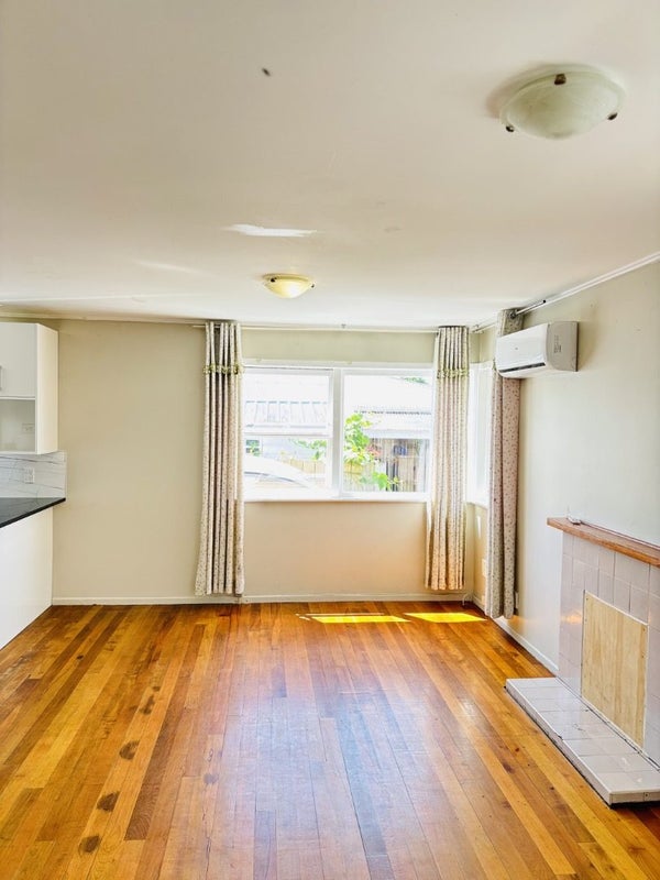 33 Royston Street, Rosehill, Papakura - Carousel 2