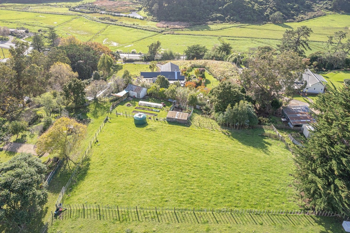 166 State Highway 3, Marybank, Whanganui - Carousel 2