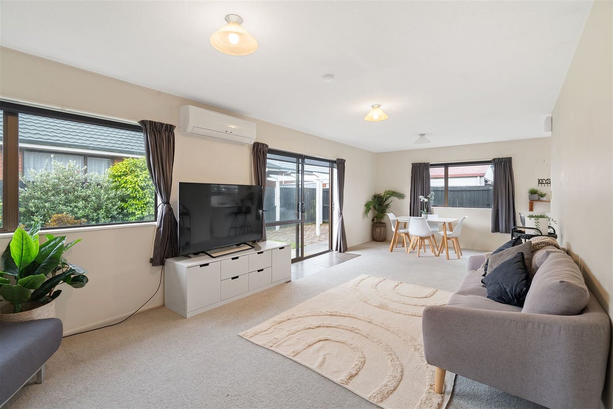 1/44 Wilson Street, Islington, Christchurch - Carousel 2
