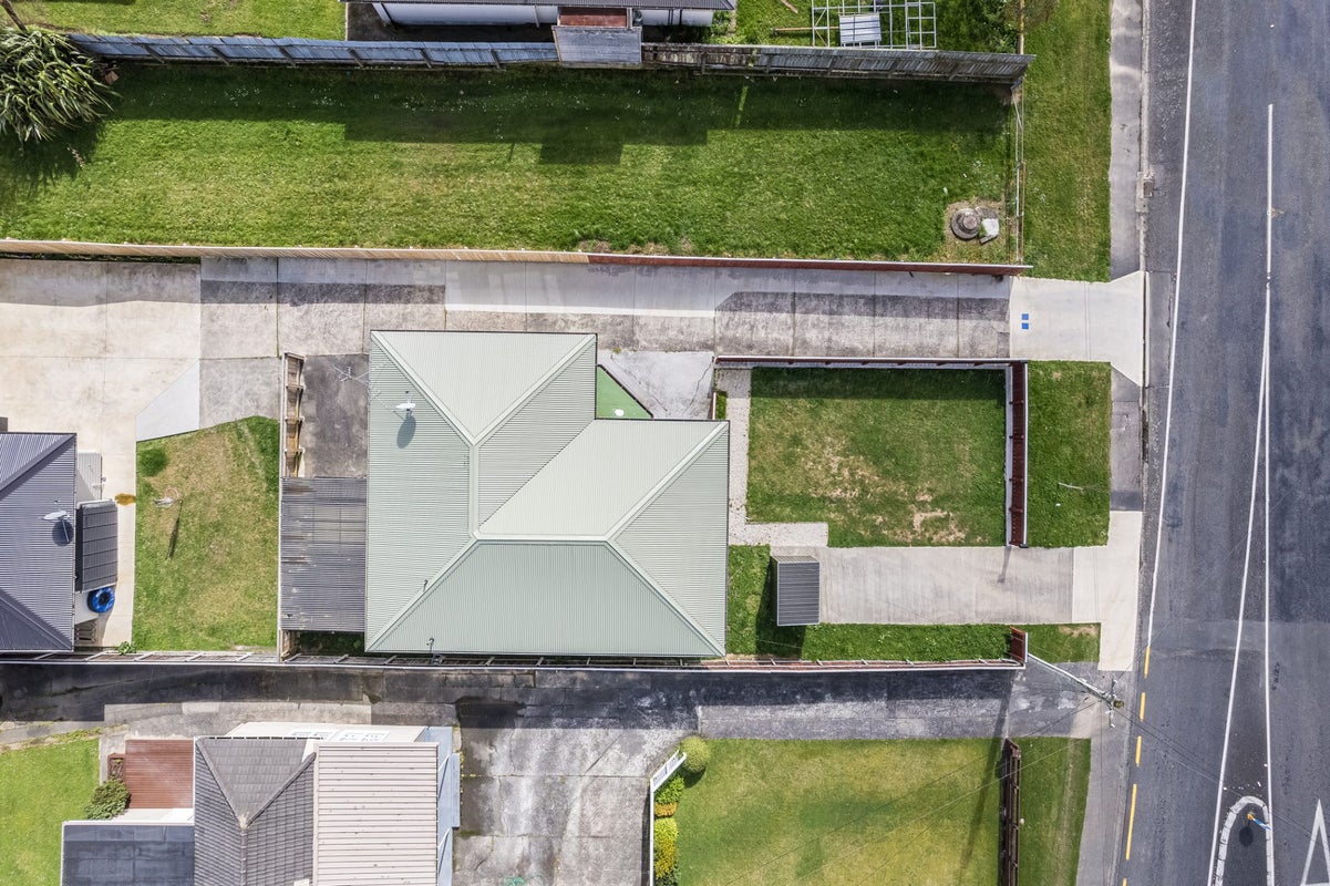 15 Moohan Street, Wainuiomata, Lower Hutt - Carousel 23