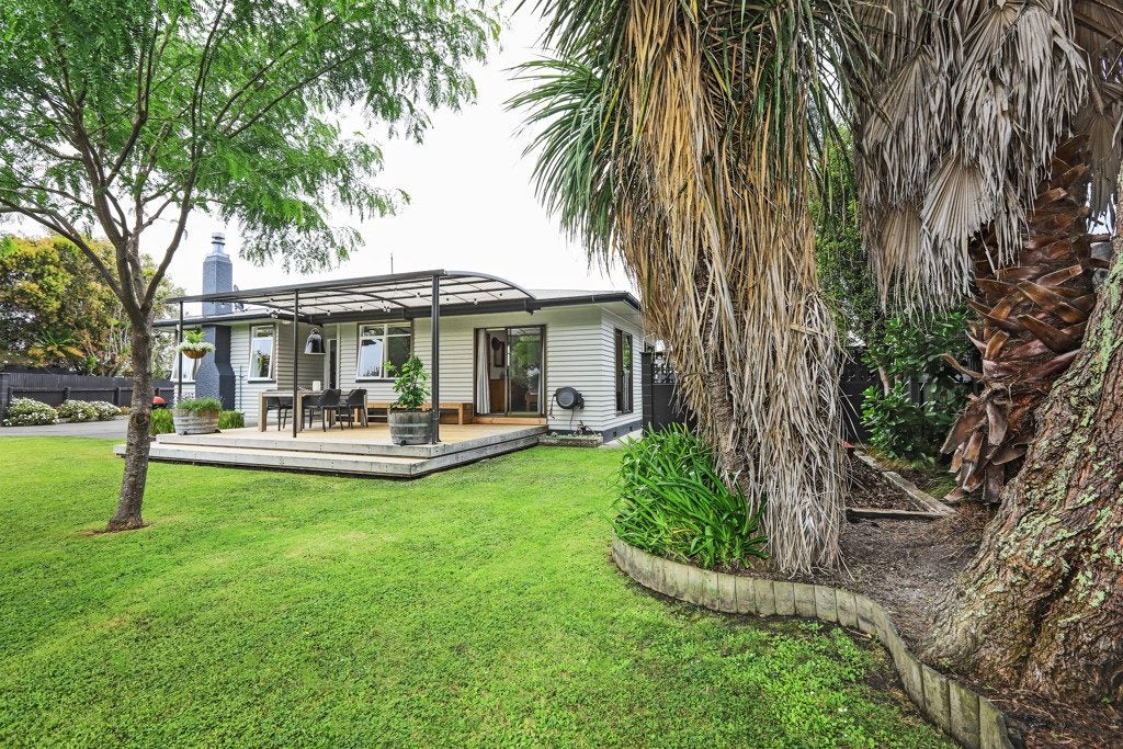 21A Elliott Crescent, Havelock North, Havelock North - Carousel 1