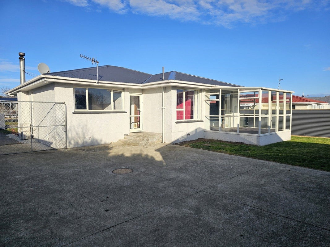 20 White Street, Newfield, Invercargill - Carousel 1
