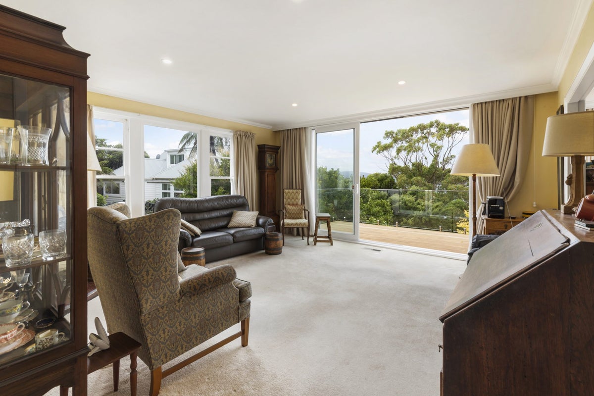 5 Fettes Crescent, Seatoun, Wellington - Carousel 2