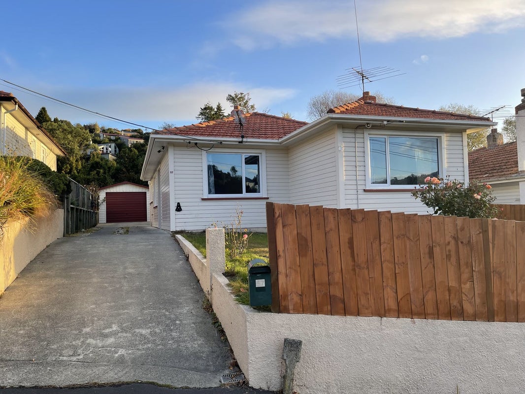 57 Barr Street, Kenmure, Dunedin - Carousel 1