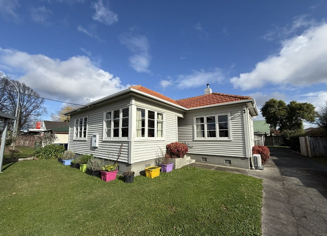 125 Peachgrove Road, Hamilton East, Hamilton - Carousel 2