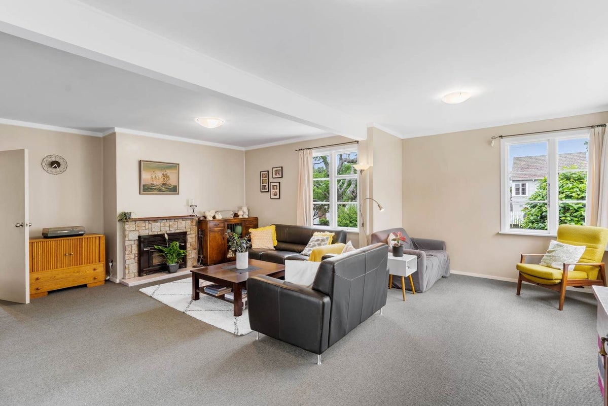 10 Cowell Place, Onehunga, Auckland - Carousel 2