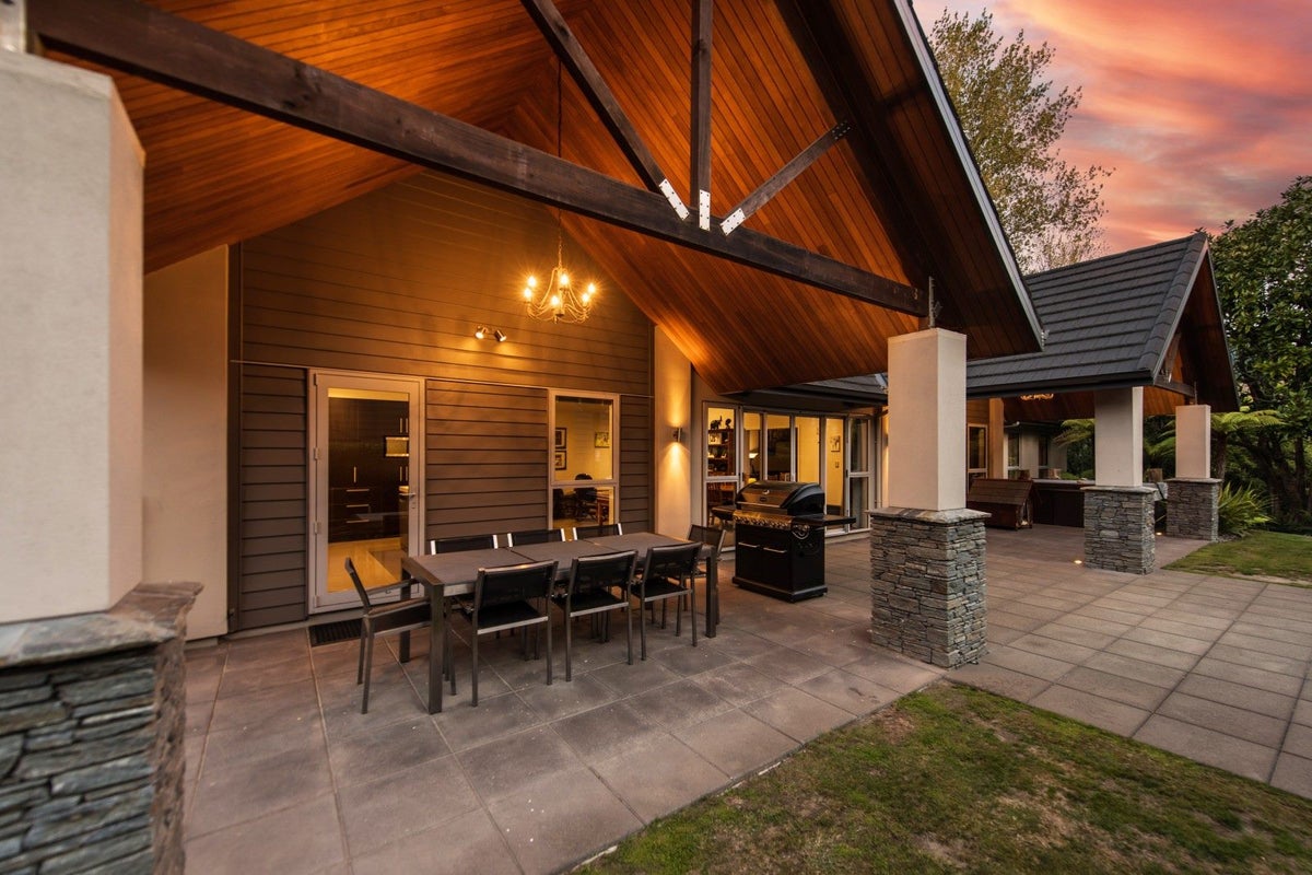 27 Montebello Avenue, Stoke, Nelson - Carousel 1
