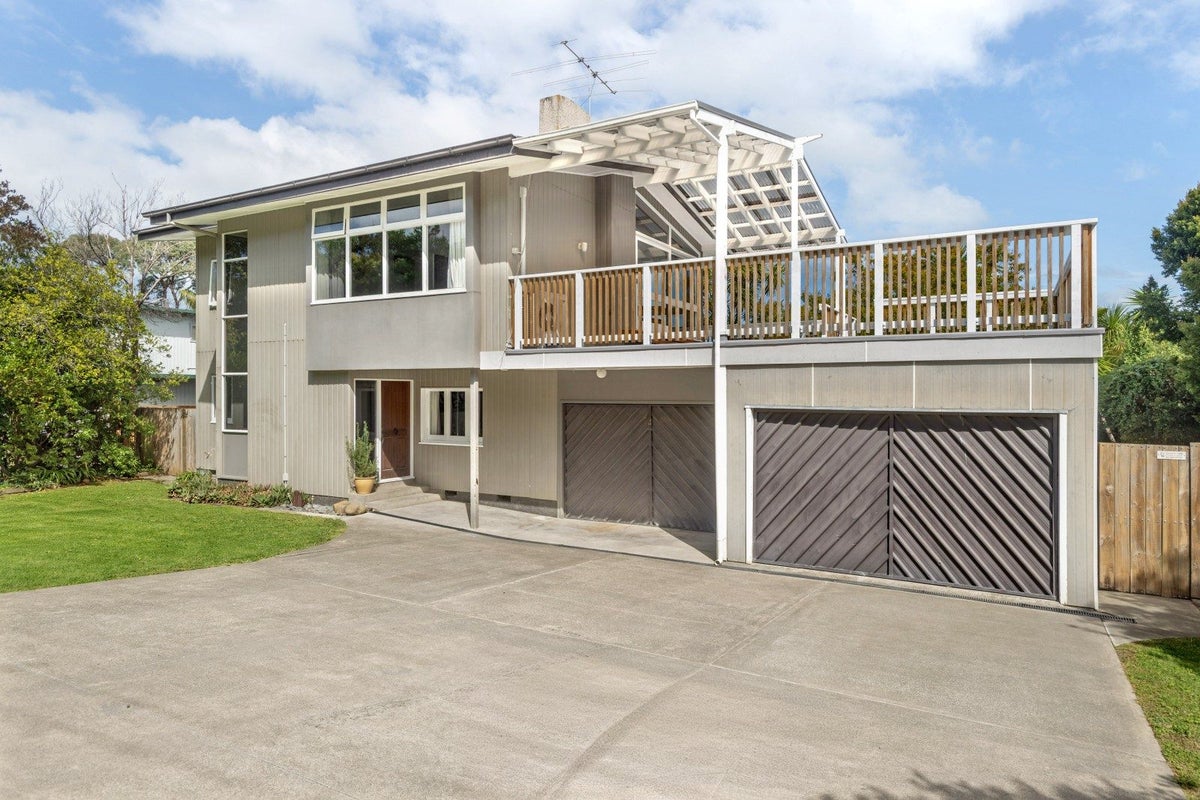 29 Riverside Road, Whataupoko, Gisborne - Carousel 1